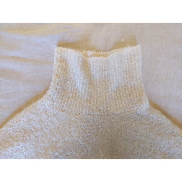 Zara Cream Fuzzy Turtleneck Sweater Colorblock Purple Orange Cuff Oversize Small - Picture 10 of 11